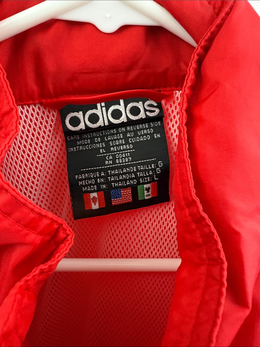 Vintage Adidas Hooded Windbreaker Jacket Red & White Size Large Men’s - Picture 4 of 9
